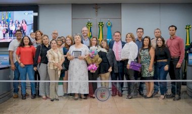 Câmara Municipal de Caldas Novas realizou Sessão Solene em Homenagem ao Dia das Mães