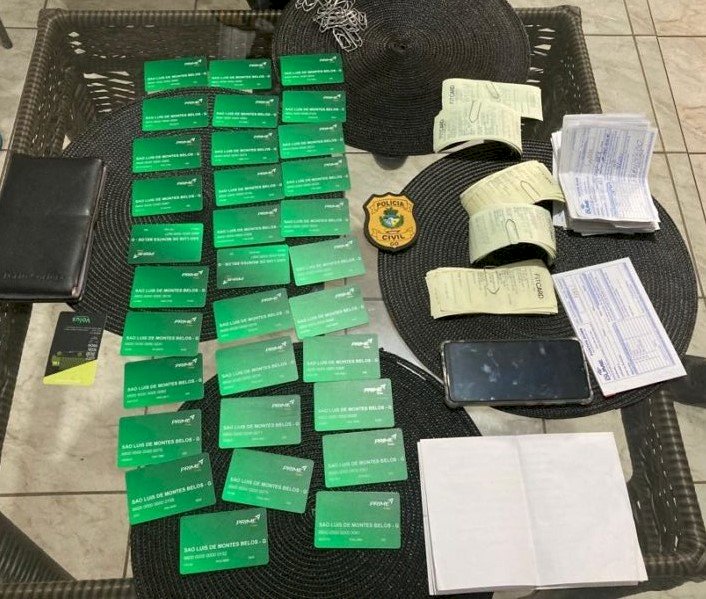 PCGO investiga servidores que desviavam dinheiro ao abastecer veículos da prefeitura, em São Luís de Montes Belos