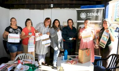 Em Caldas Novas: Secretaria de Cultura promove Curso de artesanato trançado em fitas
