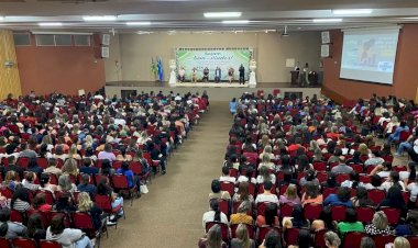 Secretaria Municipal de Educação realiza evento de abertura oficial do II semestre letivo, em Caldas Novas