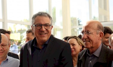 Deputado Federal Rubens Otoni (PT-GO) acompanhou o Ministro das Relações Institucionais Alexandre Padilha, na inauguração da Unidade Coronariana, em Aparecida de Goiânia