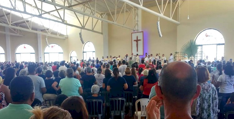 Fé e devoção marcam a 20ª Romaria de Nossa Senhora da Salette em Caldas Novas-GO