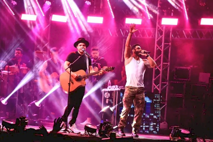 Mais de 20 mil pessoas estiveram presentes na primeira noite de shows do Carnaval das Águas Quentes 2024