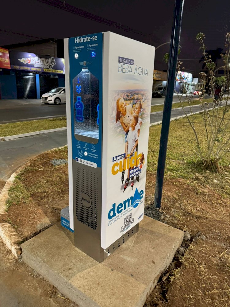 Espaços públicos de Caldas Novas recebem equipamentos inteligentes para hidratação de pessoas e pets