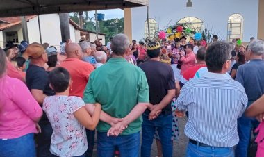 Povoado da Junquerlândia mantêm tradição e celebra Folia de Reis, em Caldas Novas