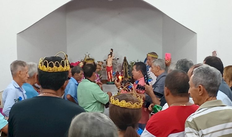 Povoado da Junquerlândia mantêm tradição e celebra Folia de Reis, em Caldas Novas