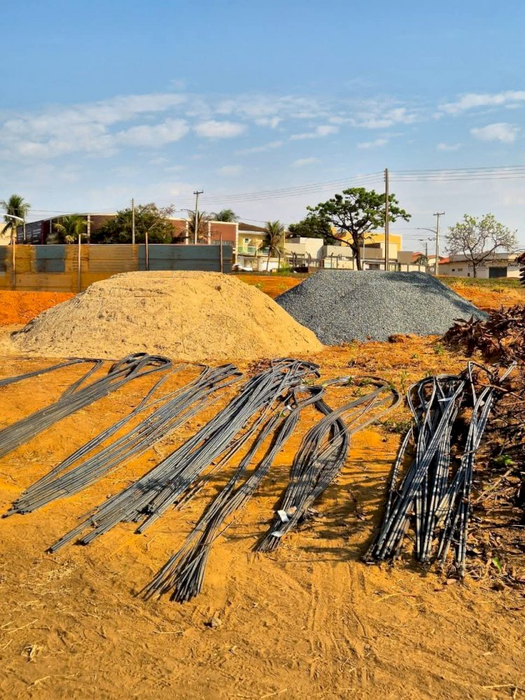Construção da nova Unidade Básica de Saúde do setor Jardim Hanashiro avança 